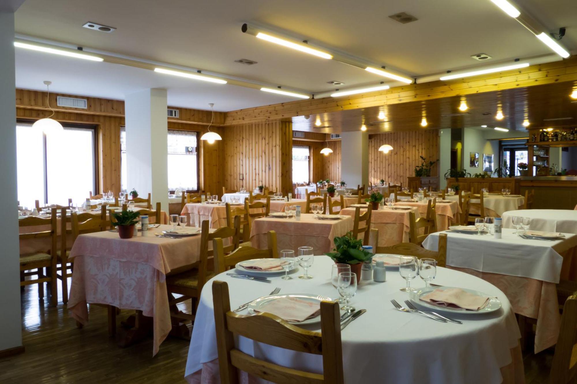 וילנב Hotel Valdotain מראה חיצוני תמונה