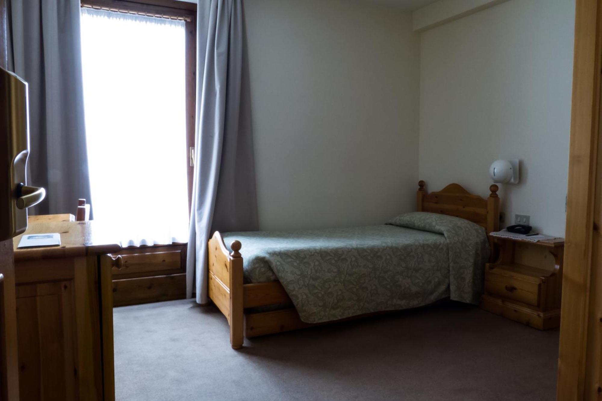 וילנב Hotel Valdotain מראה חיצוני תמונה