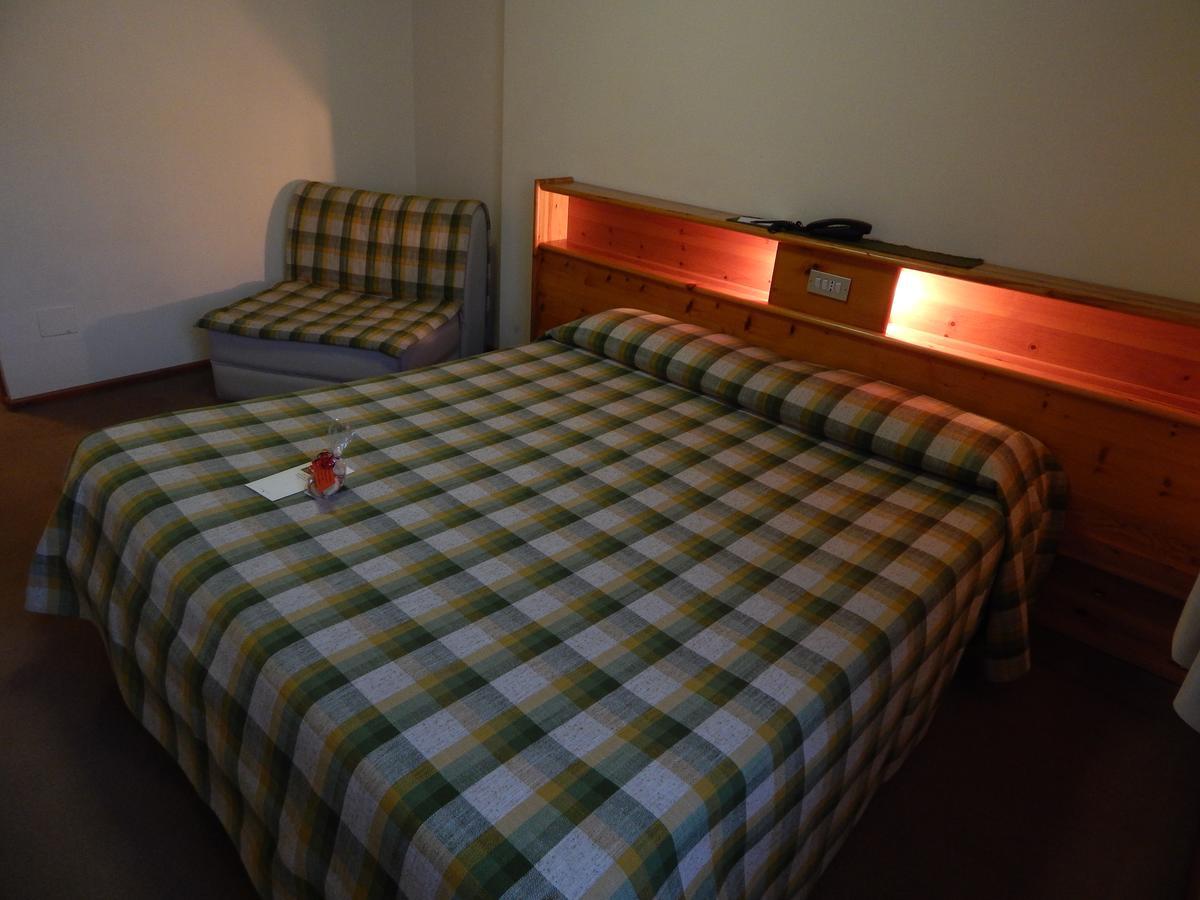 וילנב Hotel Valdotain מראה חיצוני תמונה