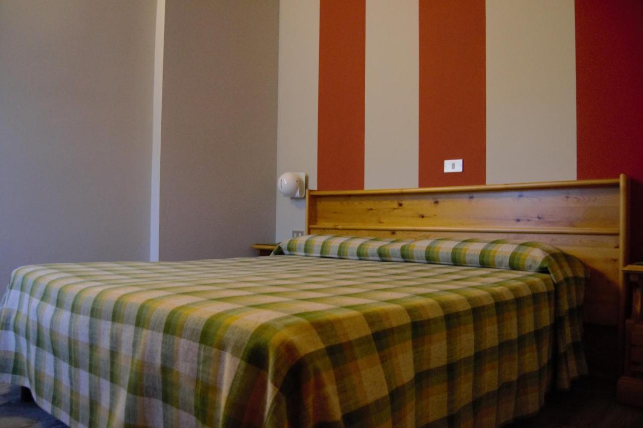וילנב Hotel Valdotain מראה חיצוני תמונה