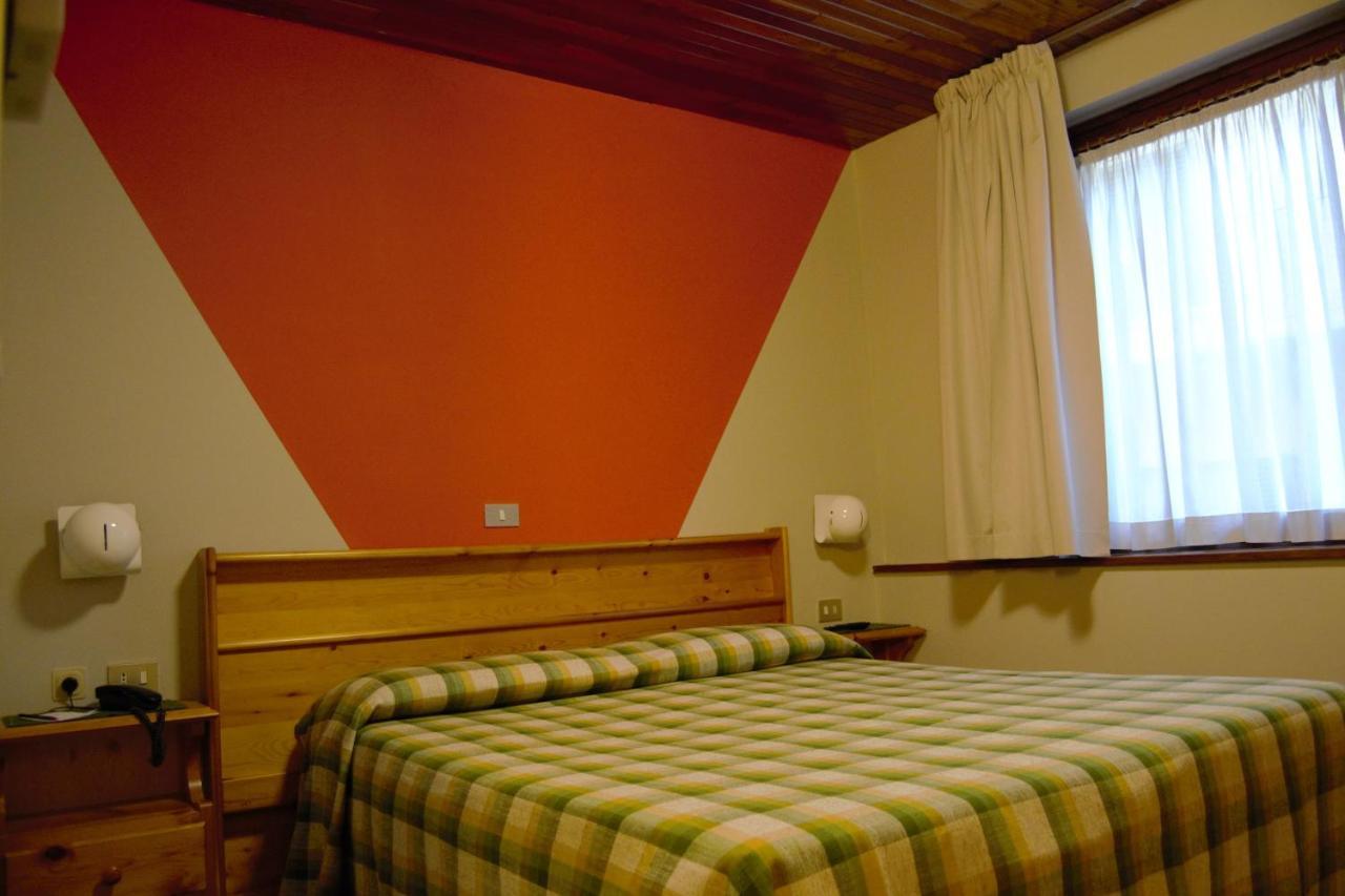 וילנב Hotel Valdotain מראה חיצוני תמונה